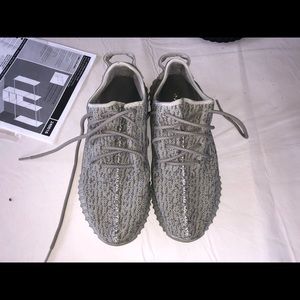 Men’s Adidas Boost size 11